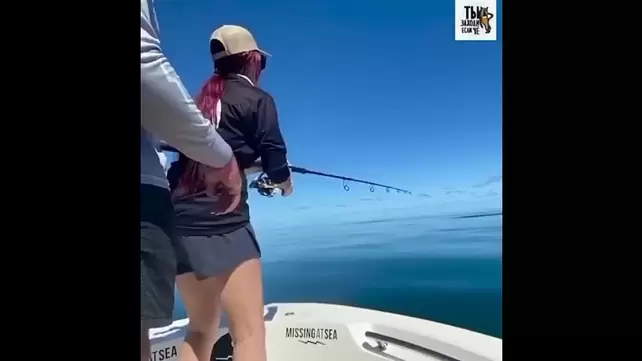 голая рыбалка видео