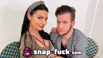 Fuckcom - Fuckboy Convinces MILF from France to Fuck Snap-fuck Com watch online or  download