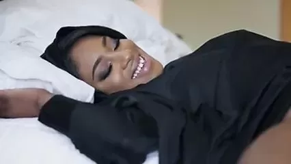 Arab Black Fuck - Muslim Arab Ebony Hijab Hot Sexy Blowjob watch online or download