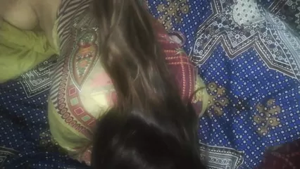 Step sister ki saaf phuddi phari indian sex Xvideo watch online or download