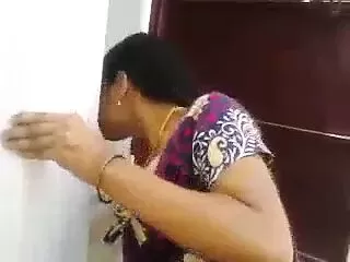 Auntyvideotamil - Tamil aunty in nighty watch online or download