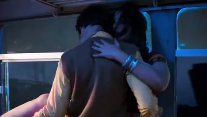 Sex Pak Bus - Bhabhi has sex in the bus watch online or download