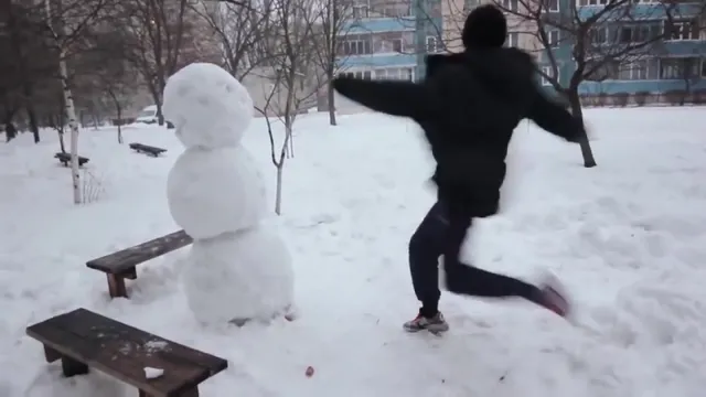 Порно видео снеговик и 7 гномов