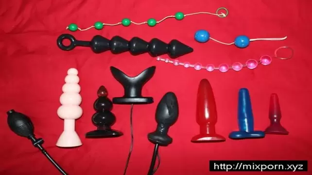 Секс игрушки в попе девушки Jane Wilde — Фото эротика